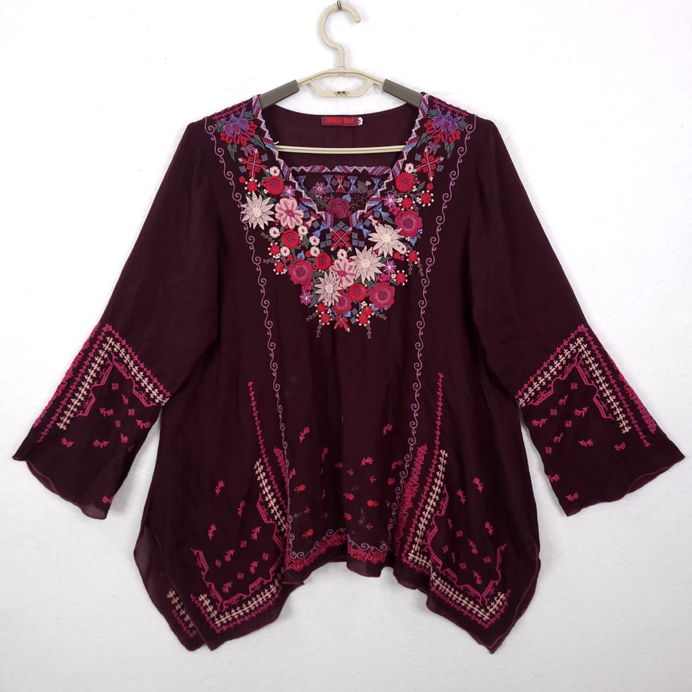 Johnny Was Embroidered Tunic Womens Medium Burgundy Boho Floral Sharkbite Top